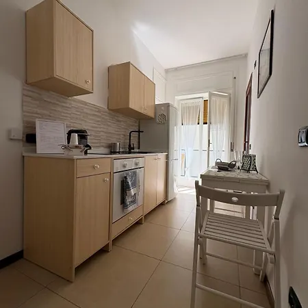 323 Cilea Отель типа 